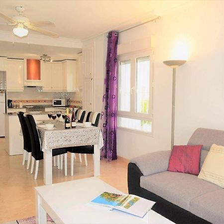 Fabulous 2 Bed 2 Bath Apartment ! Villamartin  Kültér fotó